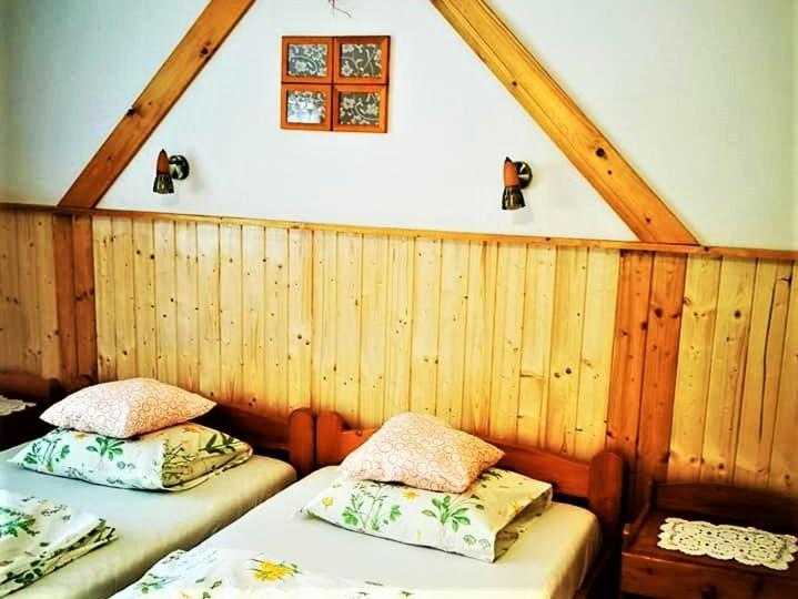 Penzion Pod Orechom Turčianske Teplice Exteriér fotografie